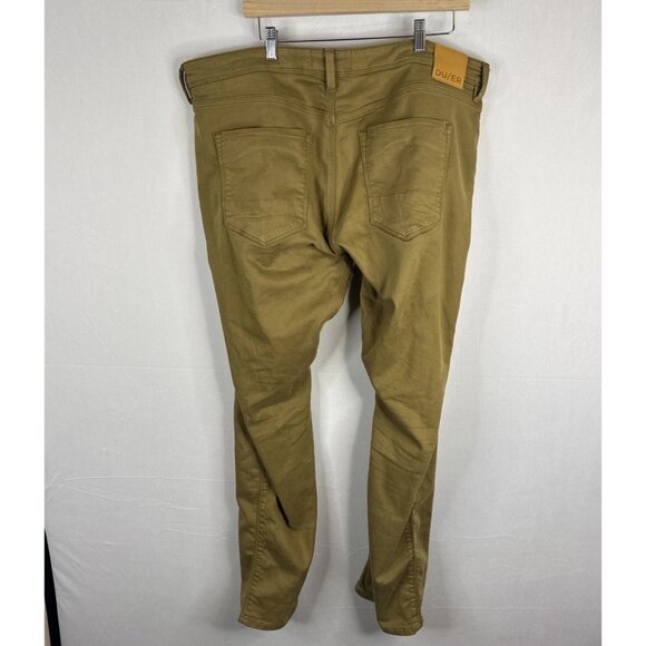 DUER N2X Relaxed Taper Performance Pants Men’s 40x32 Tan Stretch - Picture 3 of 9